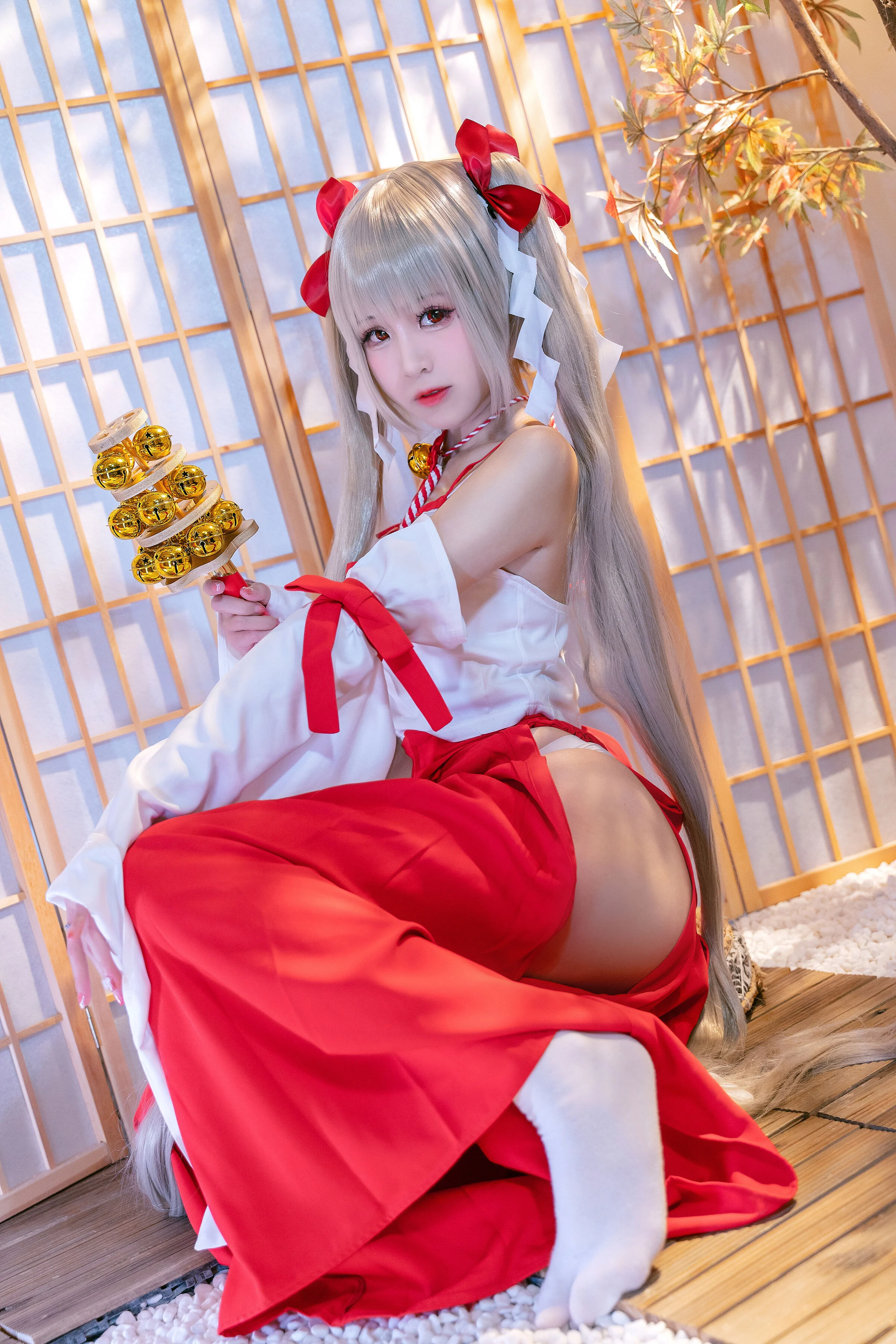 Đọc truyện hentai Tuyển tập Albums siêu phẩm Cosplay - Chap 594 - miko sauce - Awesome witch