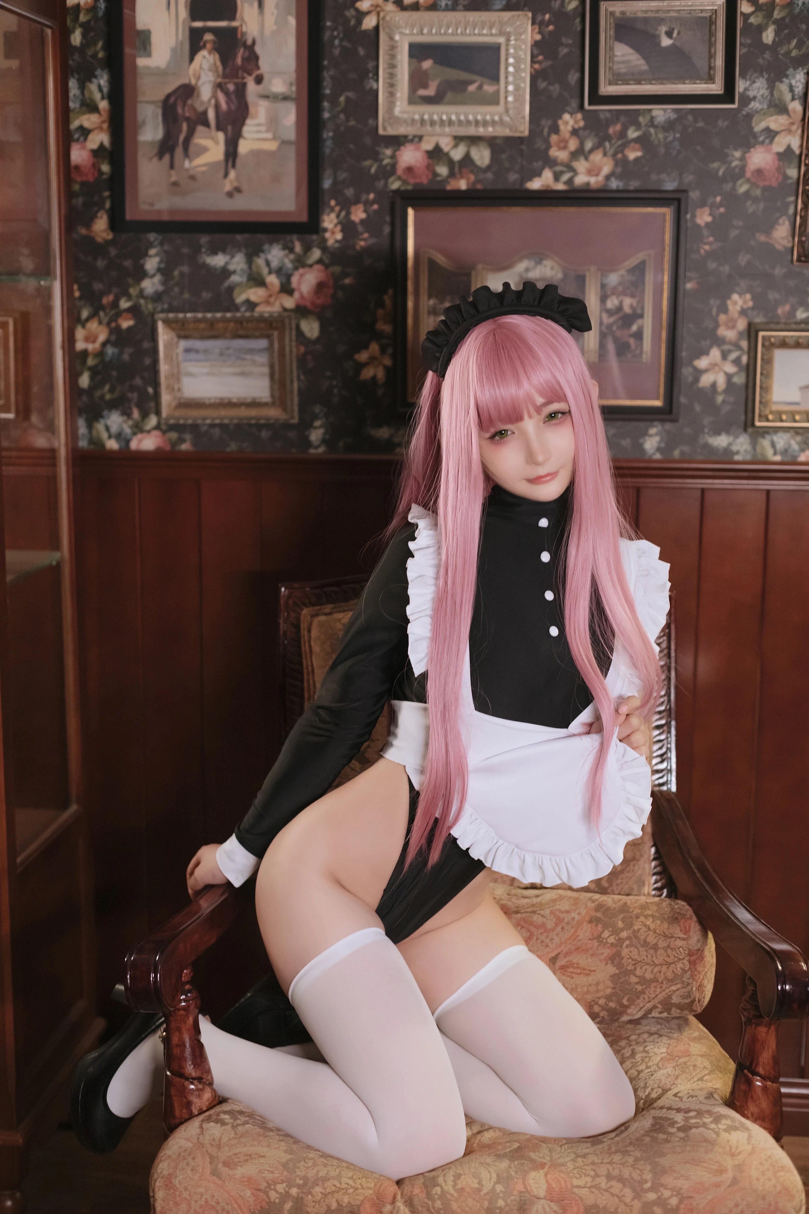 Đọc truyện hentai Tuyển tập Albums siêu phẩm Cosplay - Chap 1207 - Sakurai Nene - Retro Maid