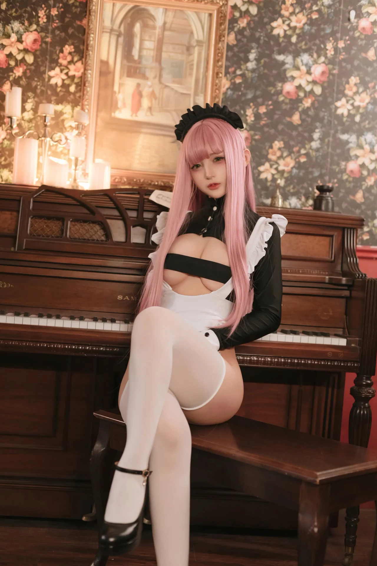 Đọc truyện hentai Tuyển tập Albums siêu phẩm Cosplay - Chap 1207 - Sakurai Nene - Retro Maid